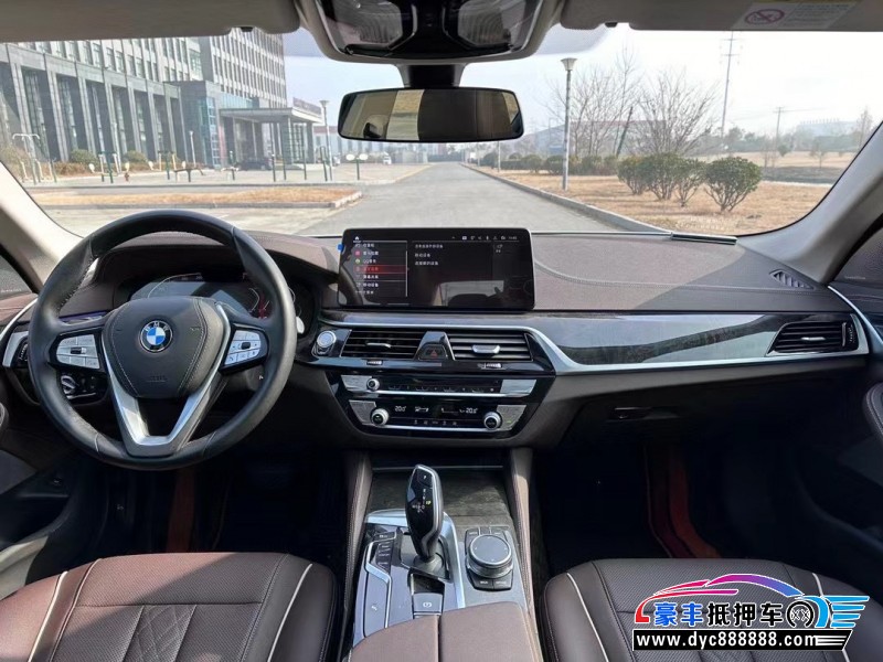 22年宝马5系轿车抵押车出售