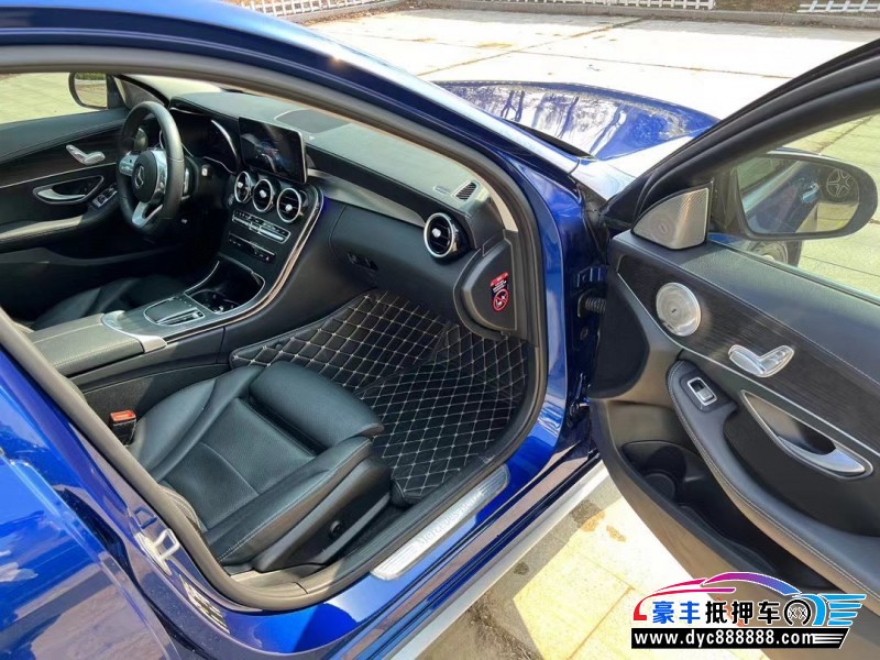 21年奔驰C轿车抵押车出售