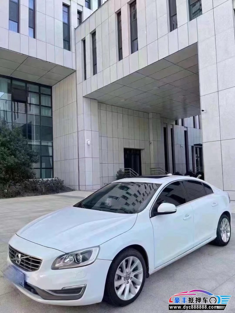 14年沃尔沃S60轿车抵押车出售