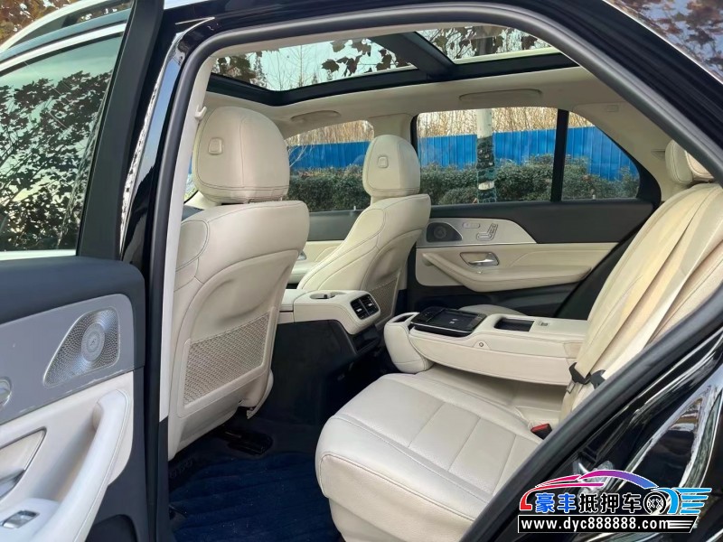 20年奔驰GLE轿车抵押车出售