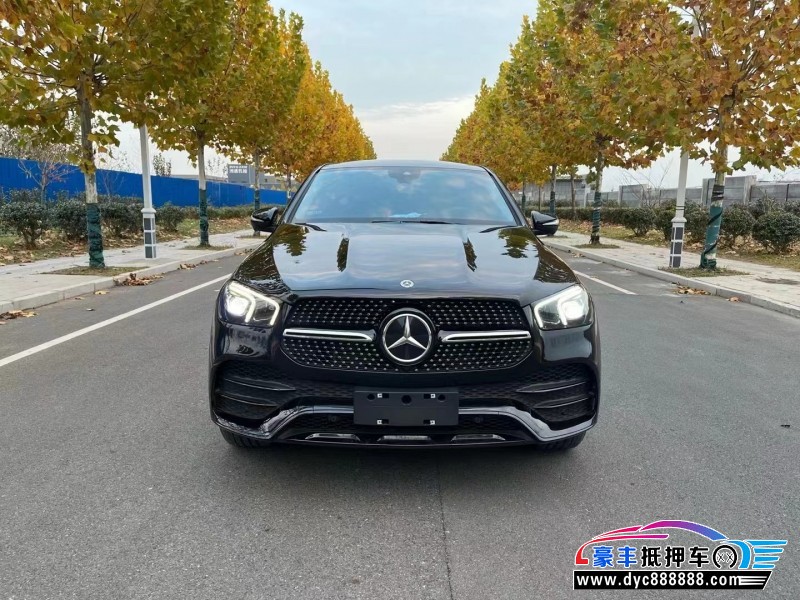 22年奔驰GLE轿车抵押车出售