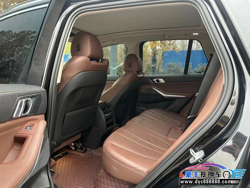 20年宝马X5轿车抵押车出售