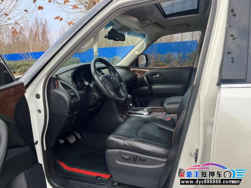 17年日产途乐轿车抵押车出售