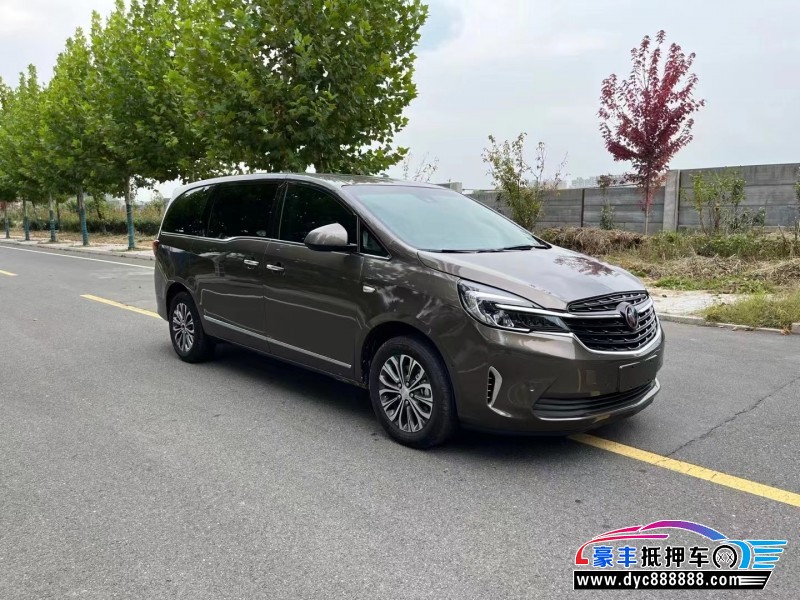 22年别克GL8轿车抵押车出售