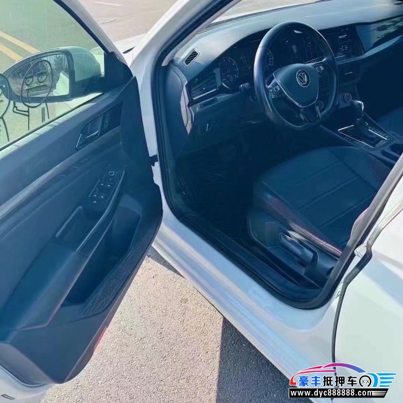 21年大众宝来轿车抵押车出售