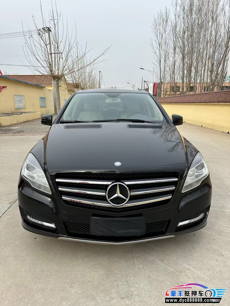 18年奔驰R轿车抵押车出售
