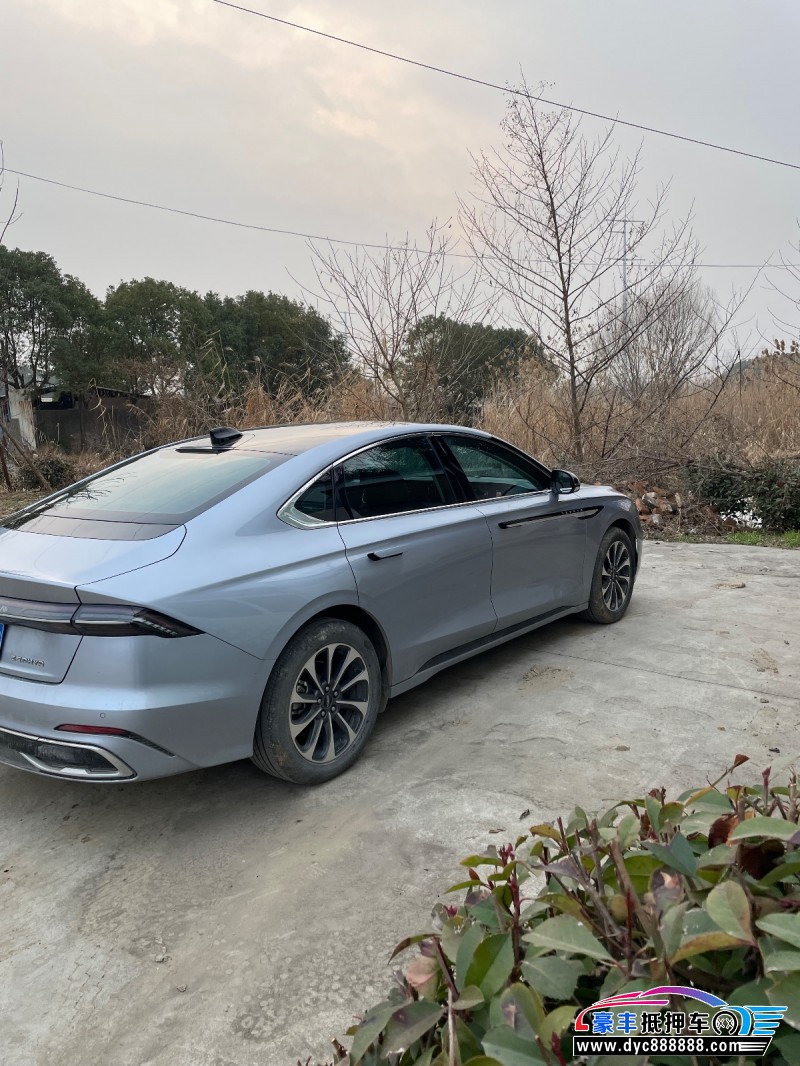 22年林肯Zephyr轿车抵押车出售