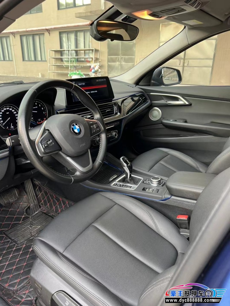 21年宝马1系轿车抵押车出售