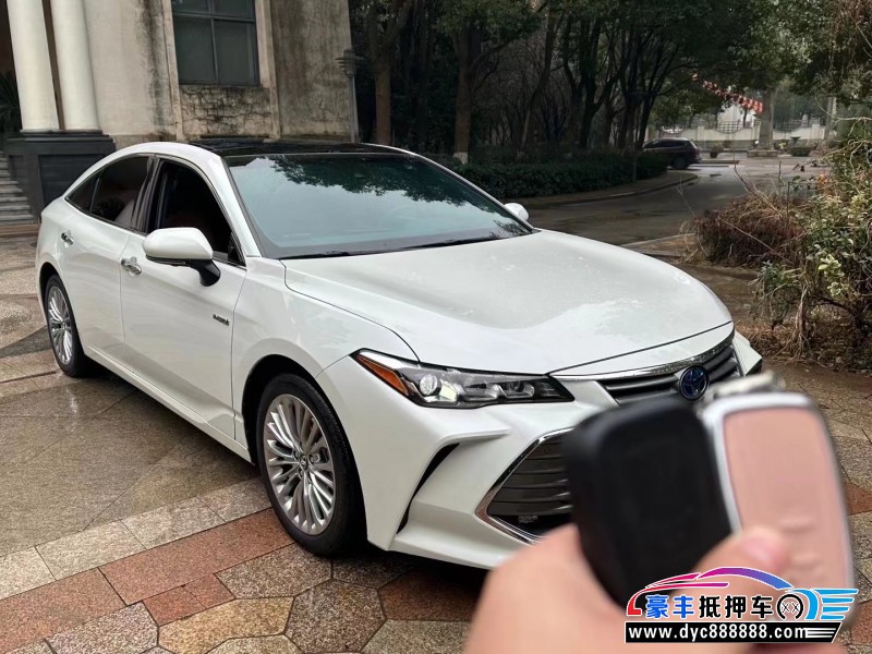 21年丰田亚洲龙轿车抵押车出售