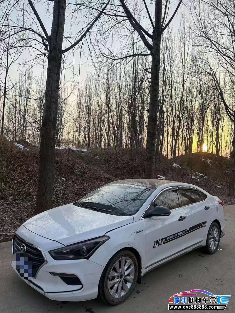 18年现代名图轿车抵押车出售