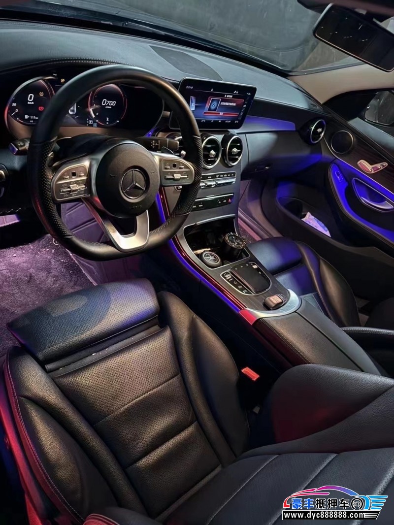 21年奔驰C轿车抵押车出售