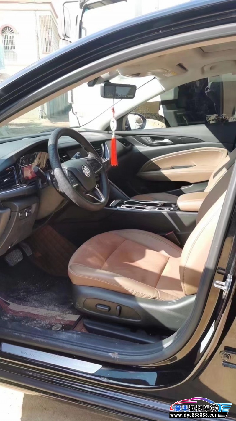 23年别克君威轿车抵押车出售