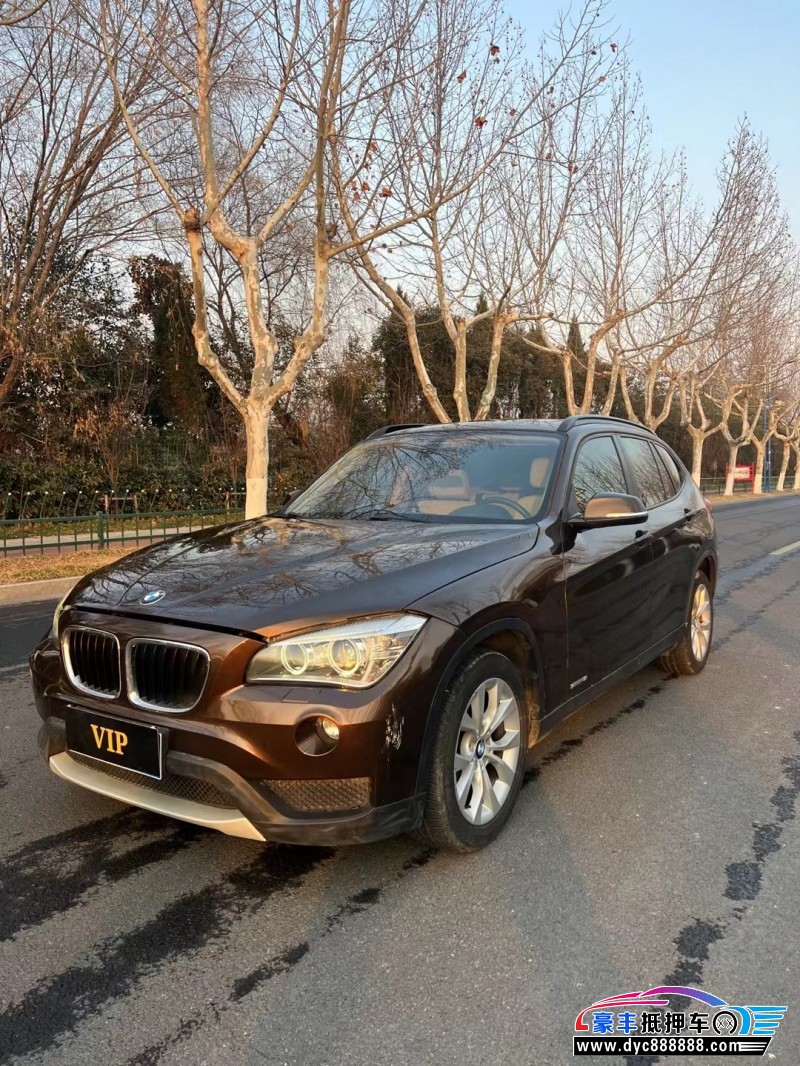13年宝马X1轿车抵押车出售