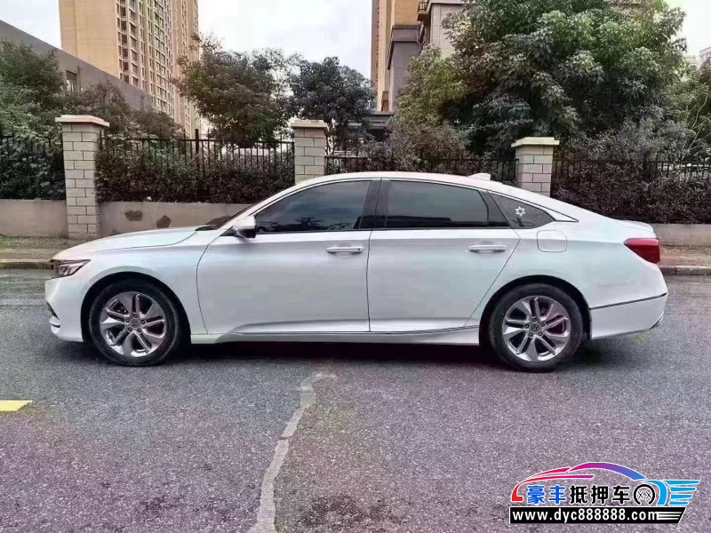 21年本田雅阁轿车抵押车出售