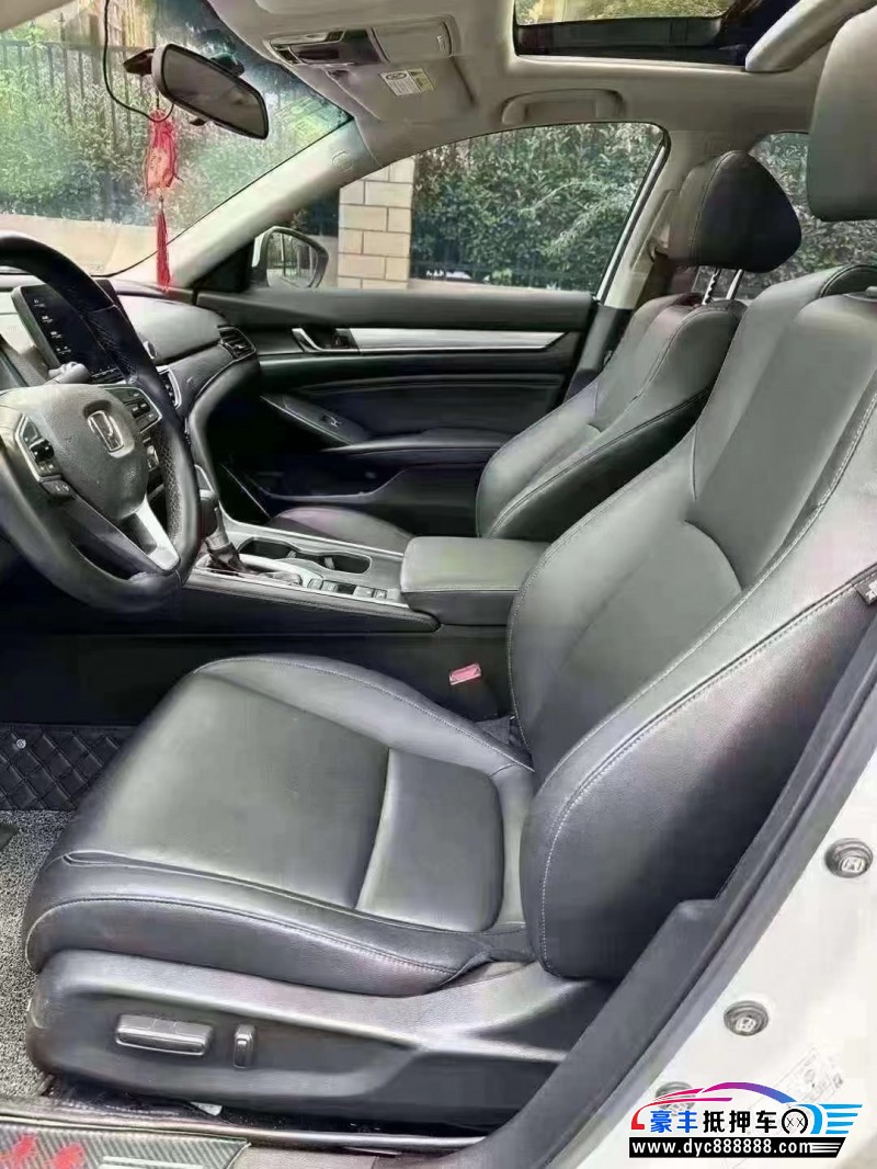 21年本田雅阁轿车抵押车出售