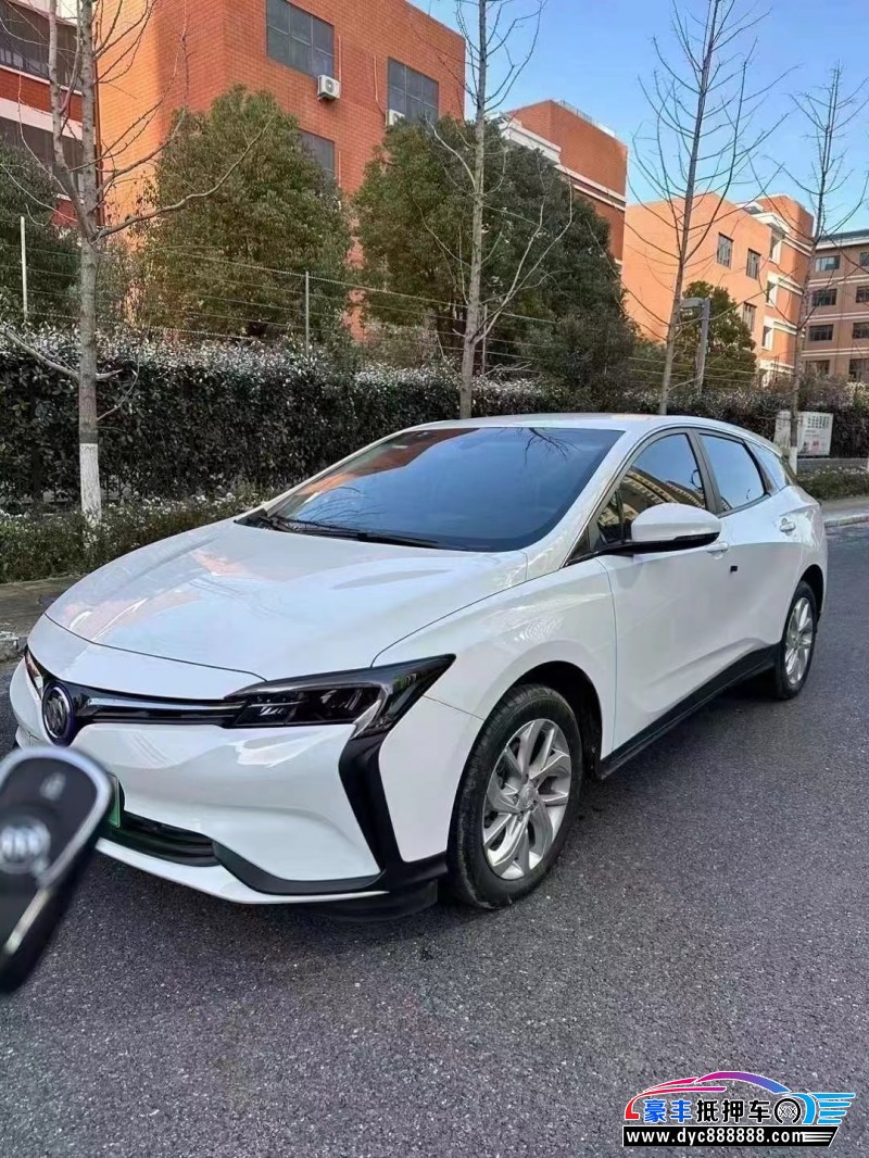 23年别克微蓝轿车抵押车出售