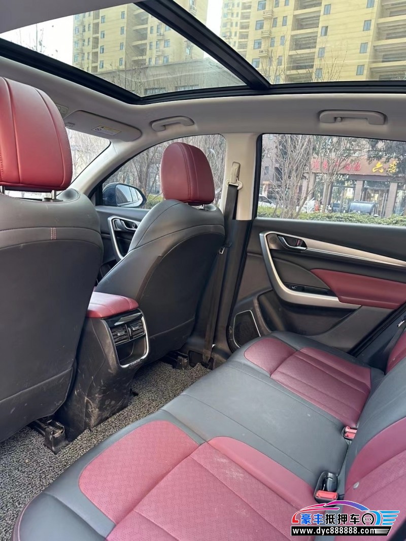 21年东风风神AX7轿车抵押车出售