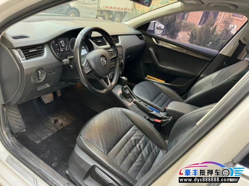 17年斯柯达明锐轿车抵押车出售