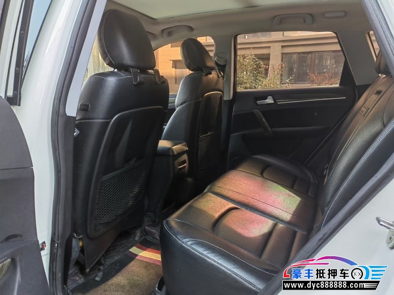 15年众泰T600轿车抵押车出售