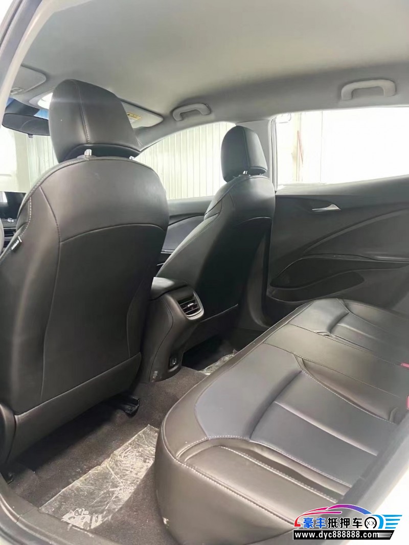 23年别克微蓝轿车抵押车出售