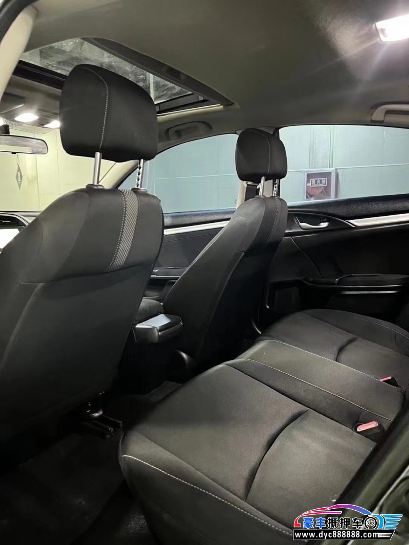 22年本田思域轿车抵押车出售