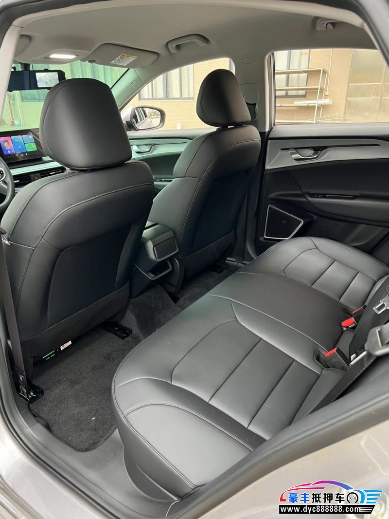 24年吉利几何SUV抵押车出售