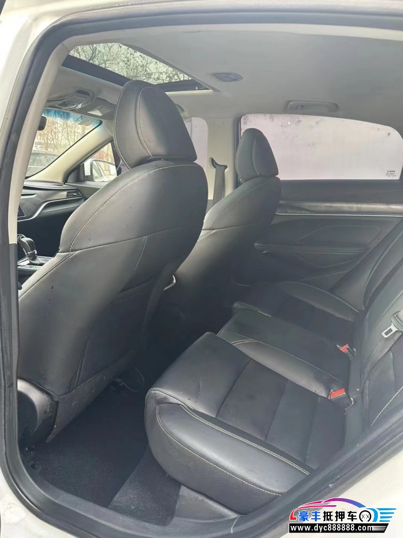 21年吉利缤瑞轿车抵押车出售