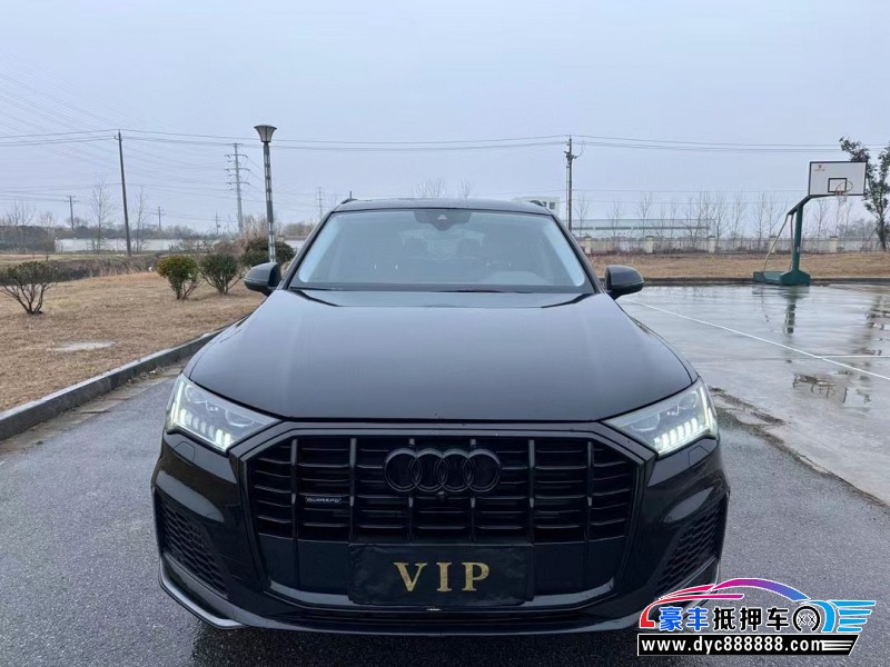 20年奥迪Q7轿车抵押车出售