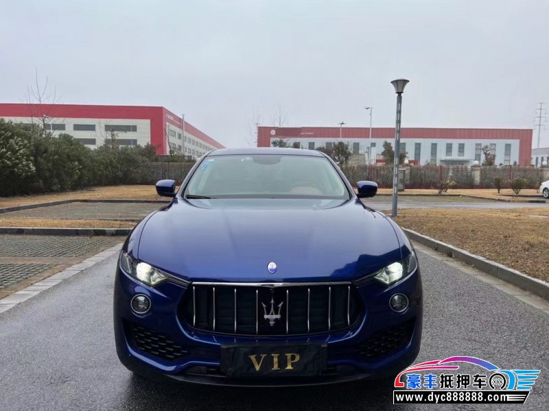 18年玛莎拉蒂莱万特轿车抵押车出售