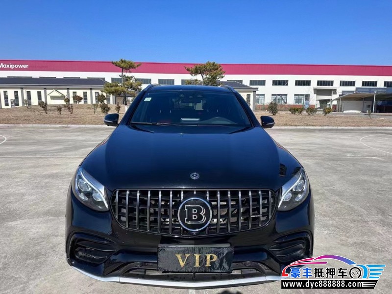 19年奔驰GLC轿车抵押车出售