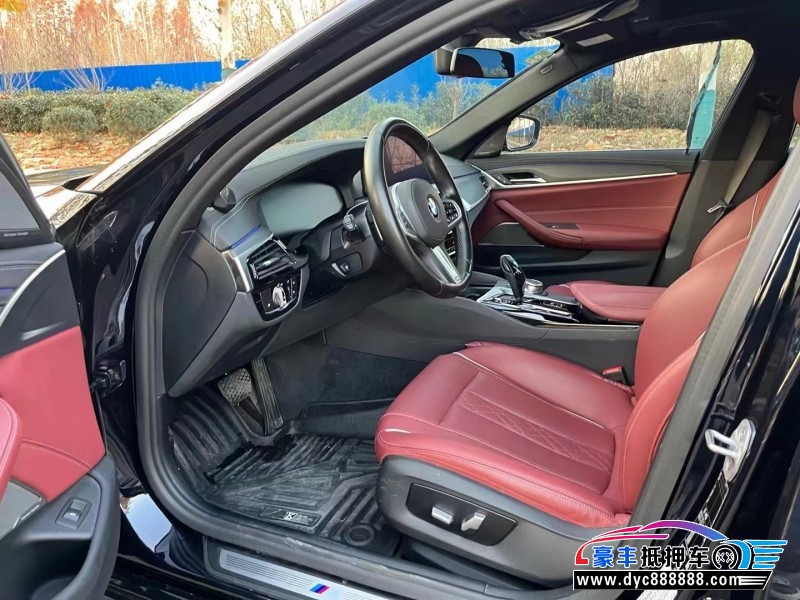 20年宝马5系轿车抵押车出售