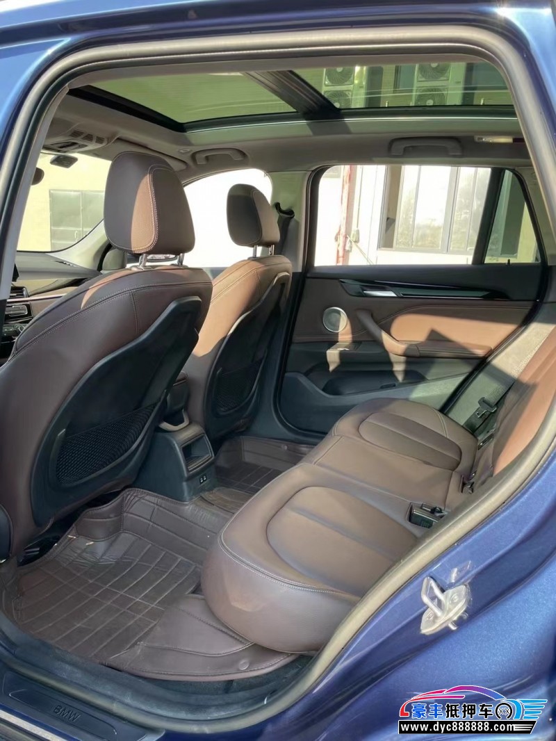 22年宝马X1SUV抵押车出售