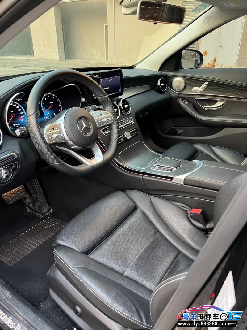 20年奔驰C轿车抵押车出售