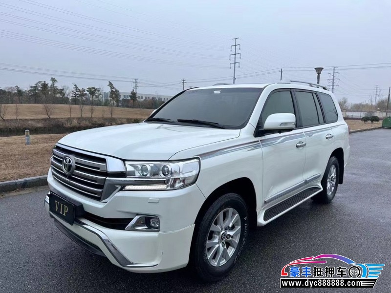 18年丰田兰德酷路泽轿车抵押车出售