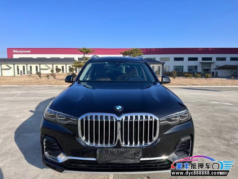 22年宝马X7轿车抵押车出售