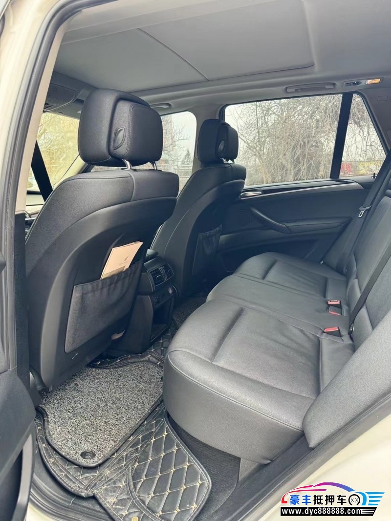 13年宝马X5轿车抵押车出售