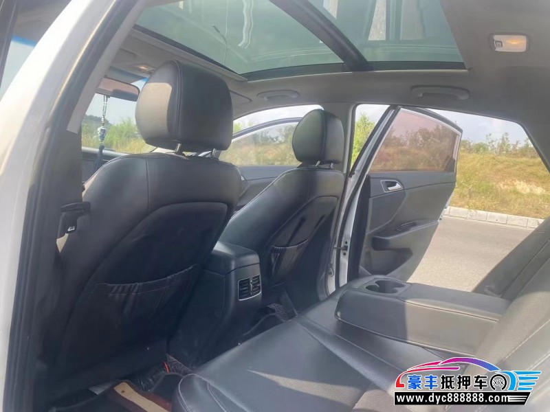 15年现代名图轿车抵押车出售