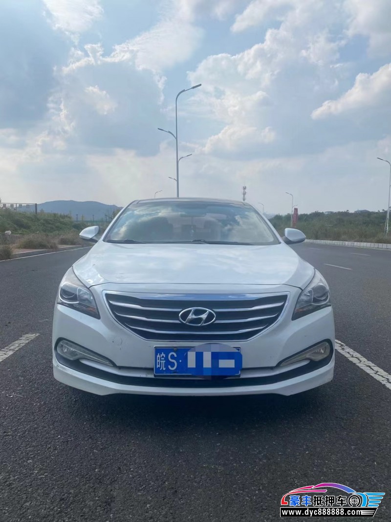 15年现代名图轿车抵押车出售