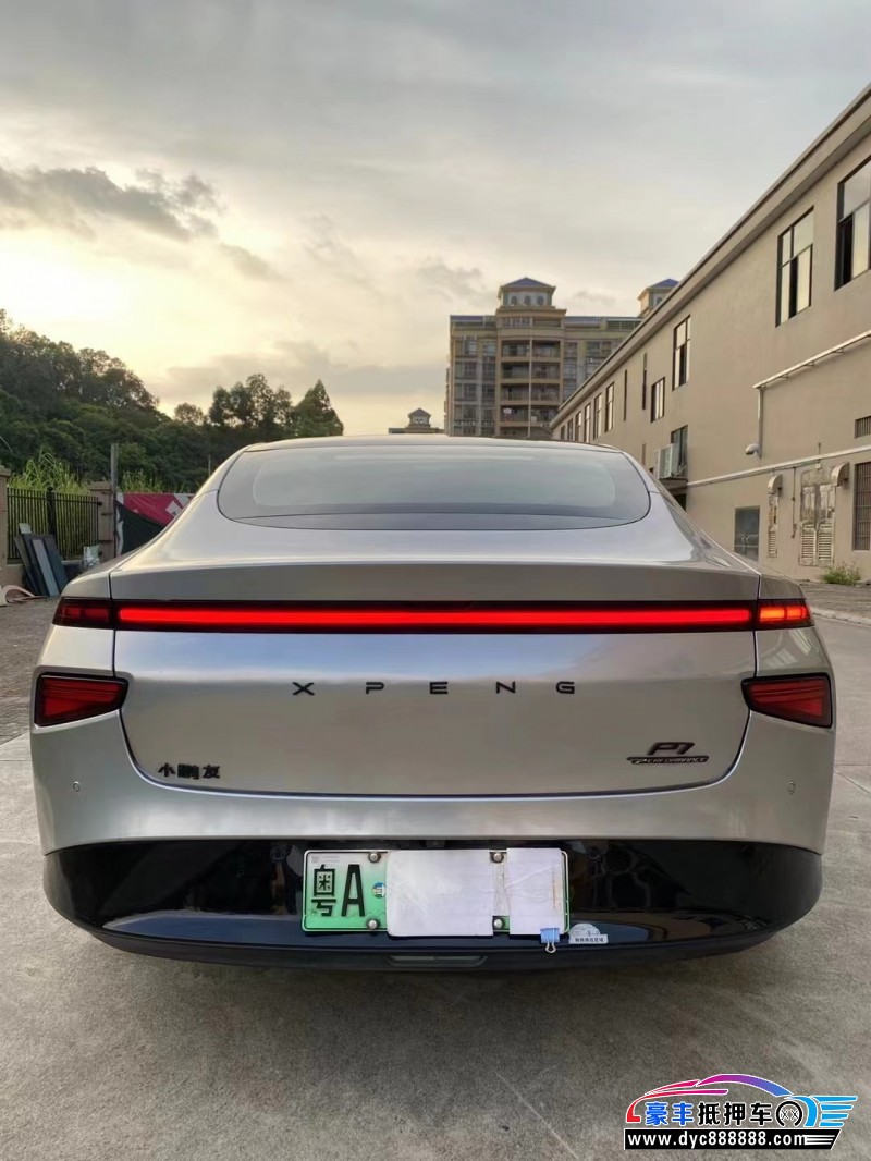 20年小鹏汽车P7轿车抵押车出售