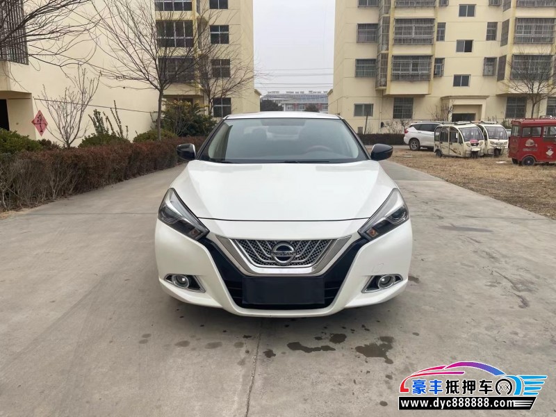 17年日产蓝鸟轿车抵押车出售