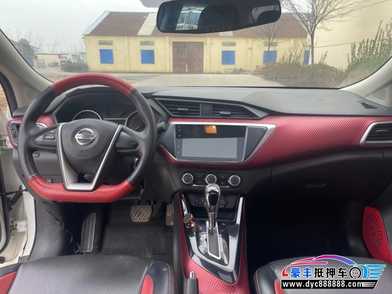 17年日产蓝鸟轿车抵押车出售