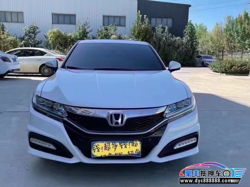 17年本田思铂睿轿车抵押车出售