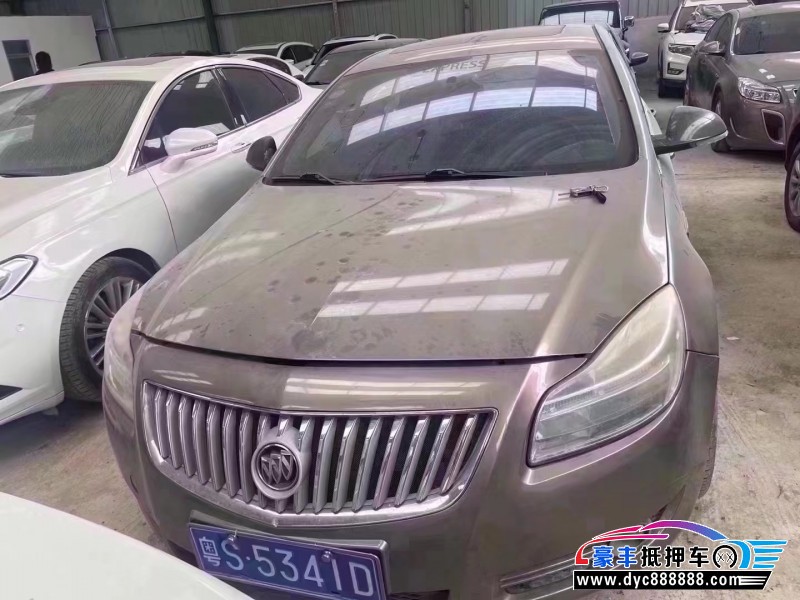 12年别克君威轿车抵押车出售