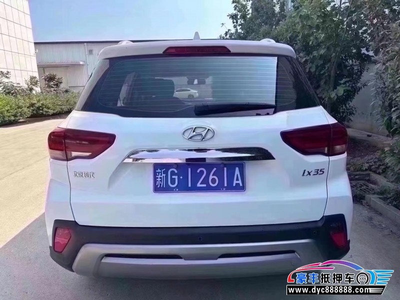18年现代ix35轿车抵押车出售