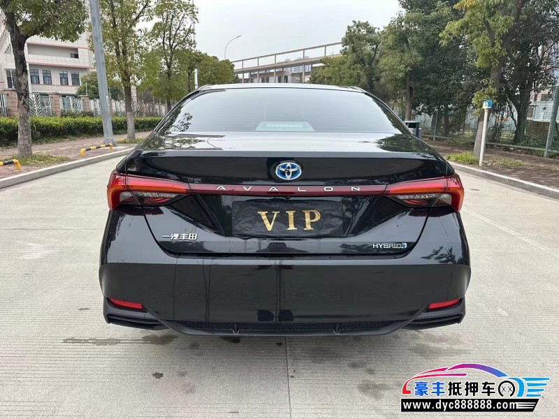 22年丰田亚洲龙轿车抵押车出售