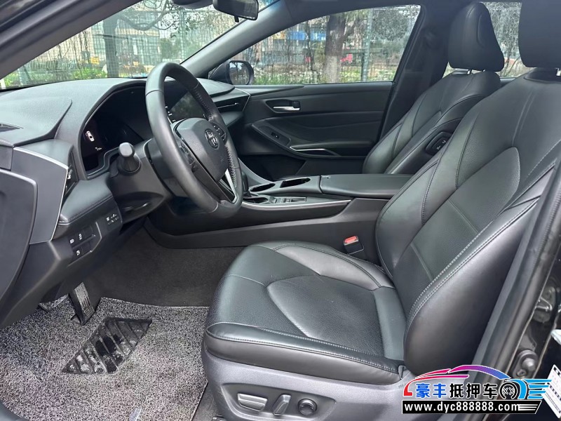 22年丰田亚洲龙轿车抵押车出售