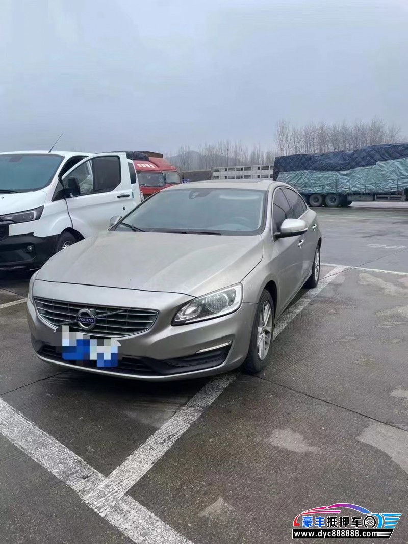 15年沃尔沃S60轿车抵押车出售