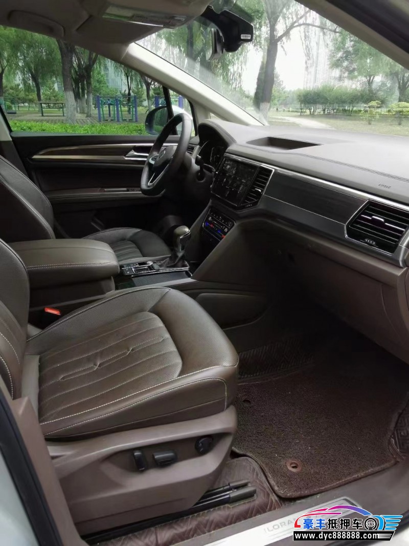 21年大众蔚然轿车抵押车出售