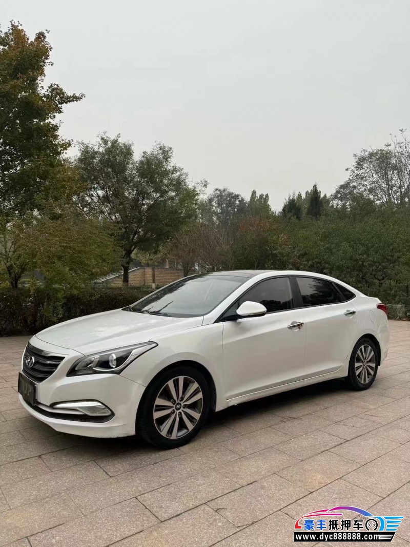 17年现代名图轿车抵押车出售