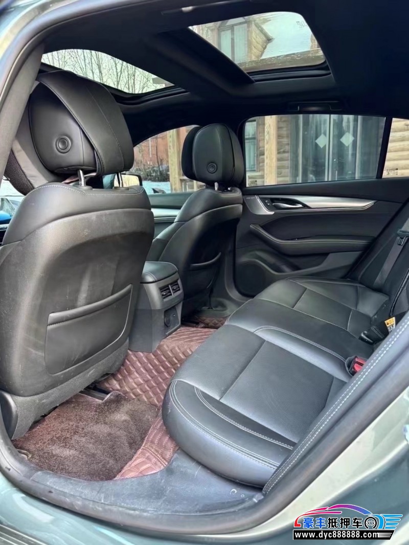 22年凯迪拉克CT5轿车抵押车出售